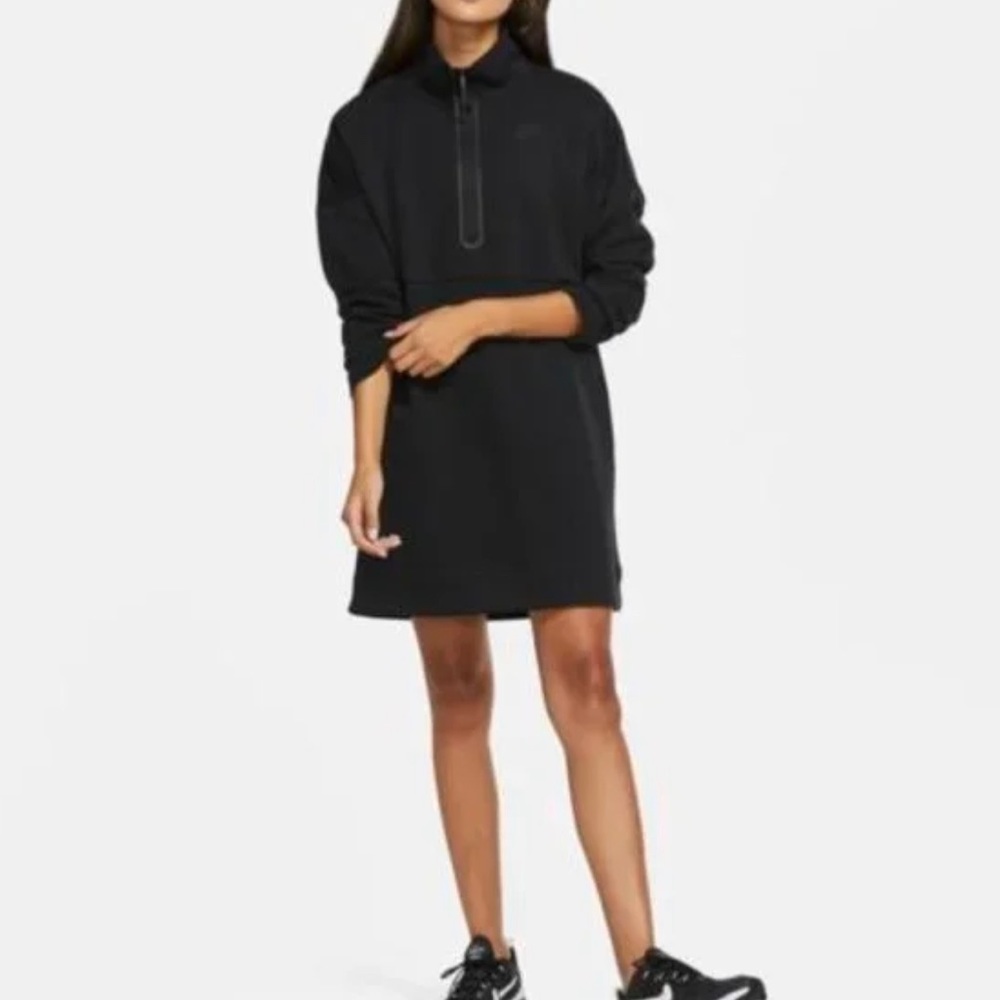 Nike Half-Zip Tech Fleece Long Sleeve Dress Black/Black Size Small with Pockets